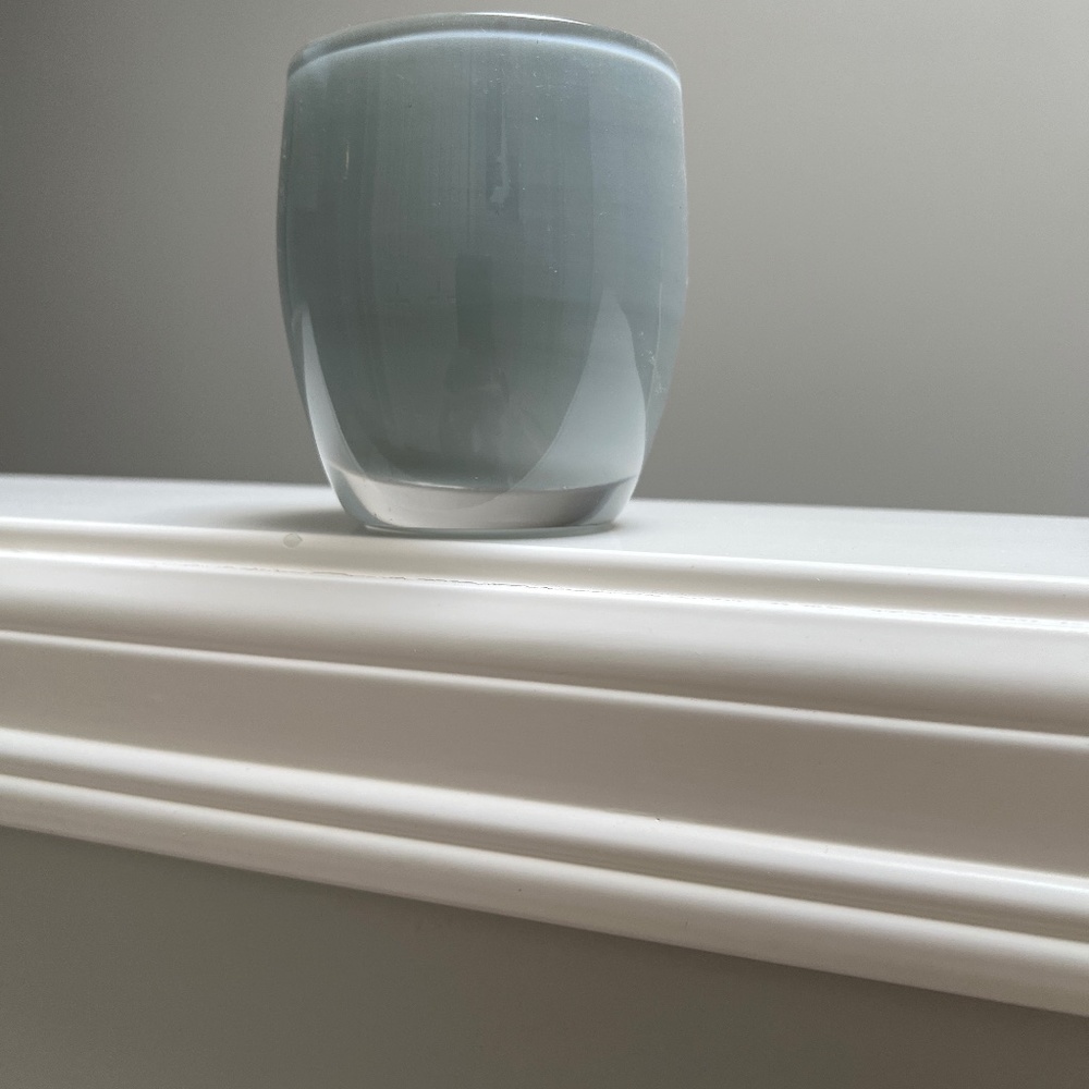 Glassy Baby - Beluga Votive
